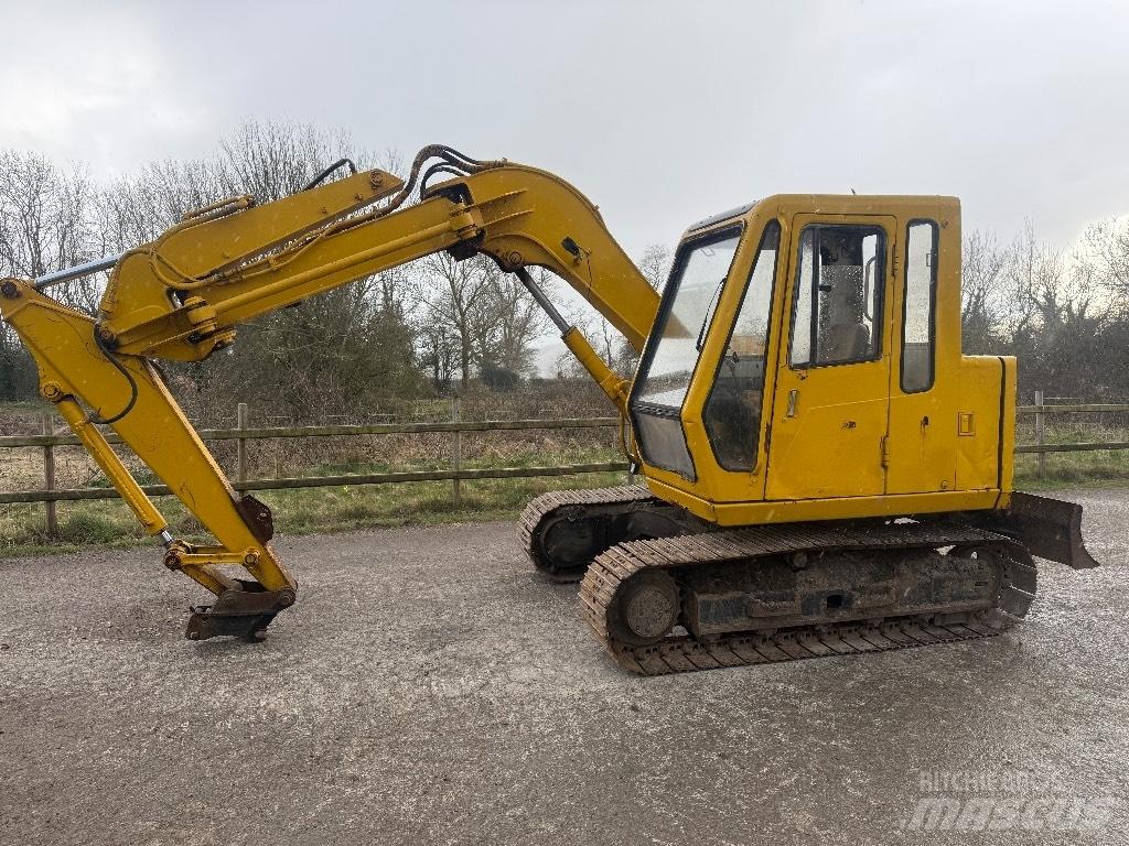 JCB JZ 70 Excavatoare 7t - 12t