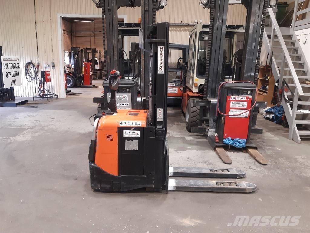 BT SPE125L Transpaleti autopropulsanti