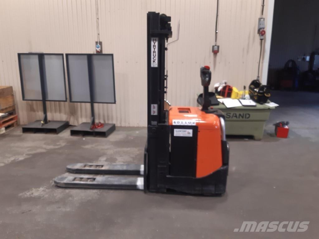 BT SPE125L Transpaleti autopropulsanti