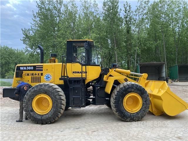 Komatsu WA380-3 Buldoexcavatoare
