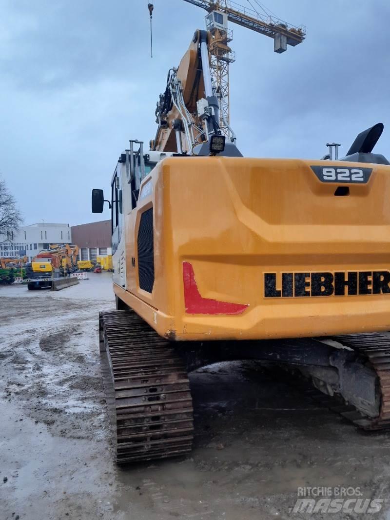 Liebherr R922 Excavatoare pe șenile
