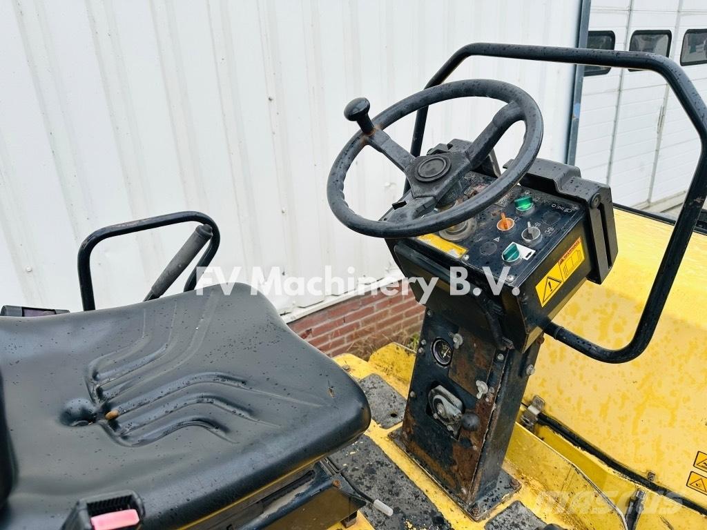 Dynapac CC 102 Cilindri compactori dubli