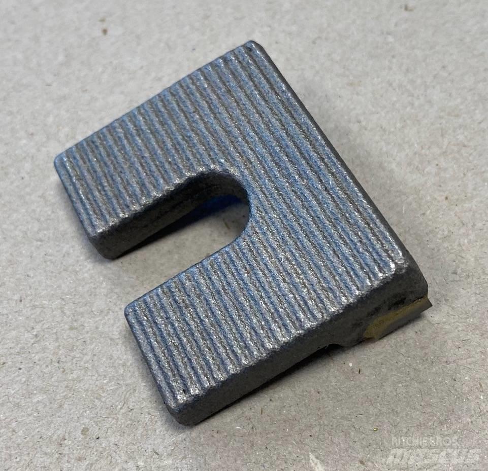 Wirtgen RX4500 Sasiuri si suspensii