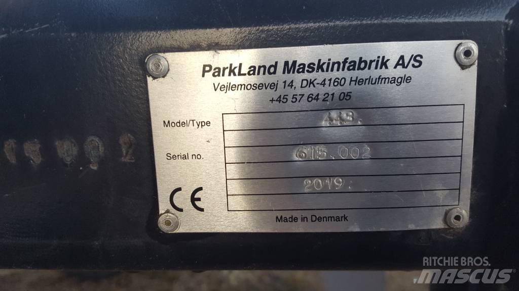Parkland 443 Baler dreptunghiular