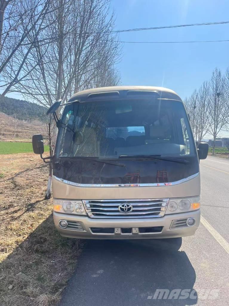 Toyota Coaster Bus Mini autobuze