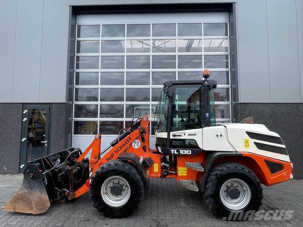 Schaeff TL100 Incarcator pe pneuri