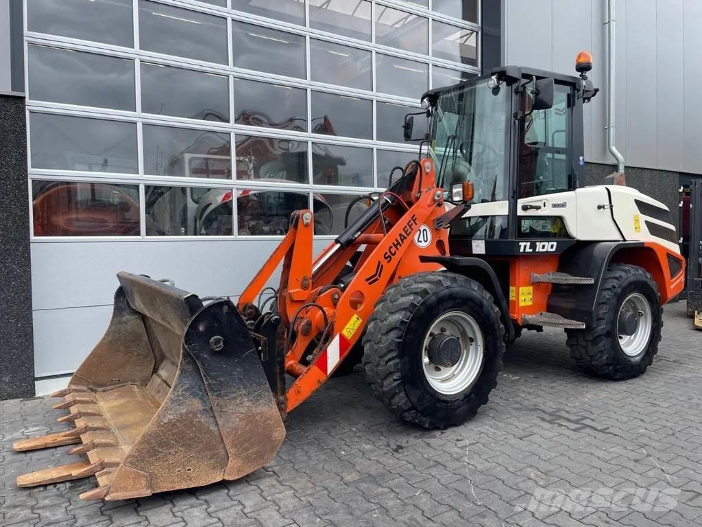 Schaeff TL100 Incarcator pe pneuri