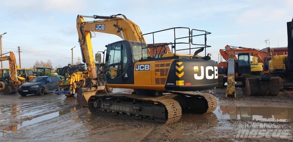 JCB JS 220 LC Excavatoare pe șenile
