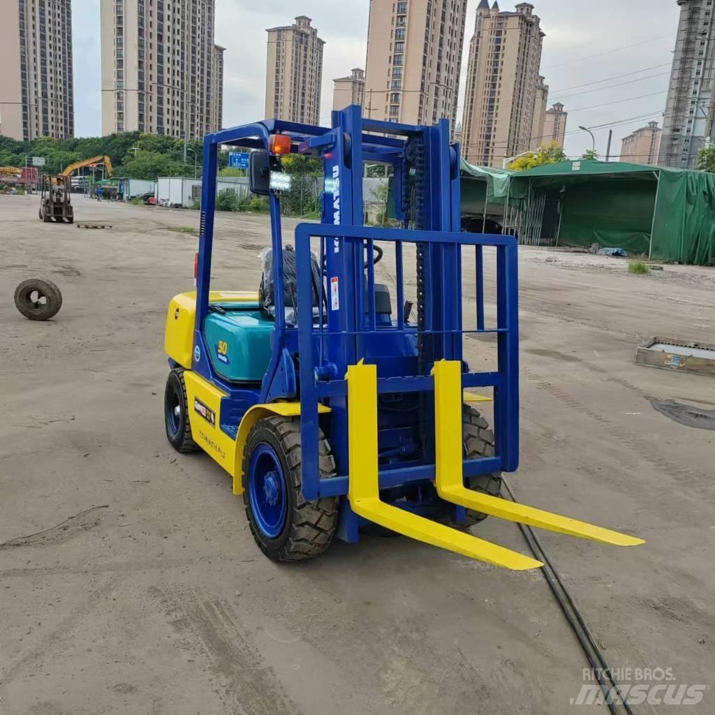 Komatsu FD 30 T-17 Stivuitor diesel