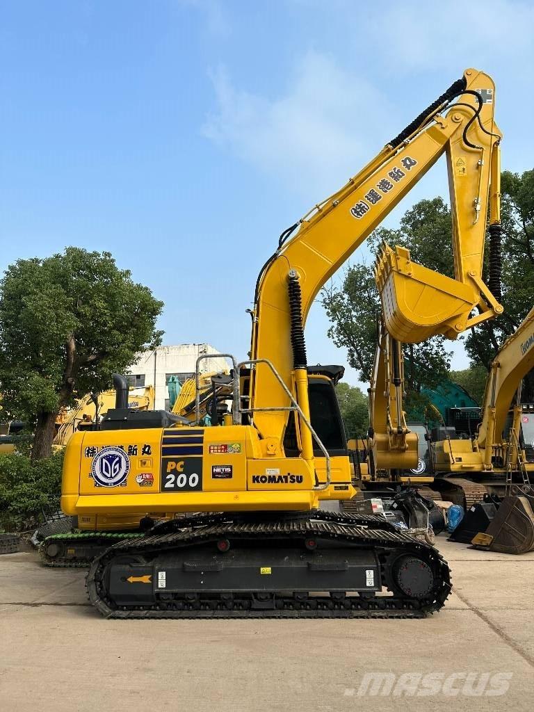 Komatsu PC 200-8N1 Excavatoare 7t - 12t