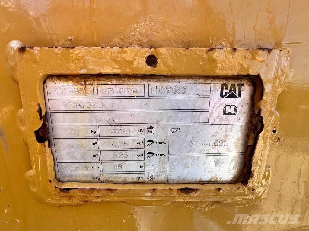 CAT 962M Incarcator pe pneuri