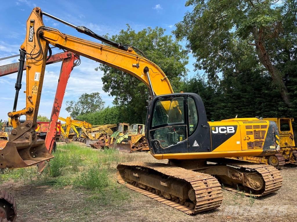JCB JS 220 LC Excavatoare pe șenile
