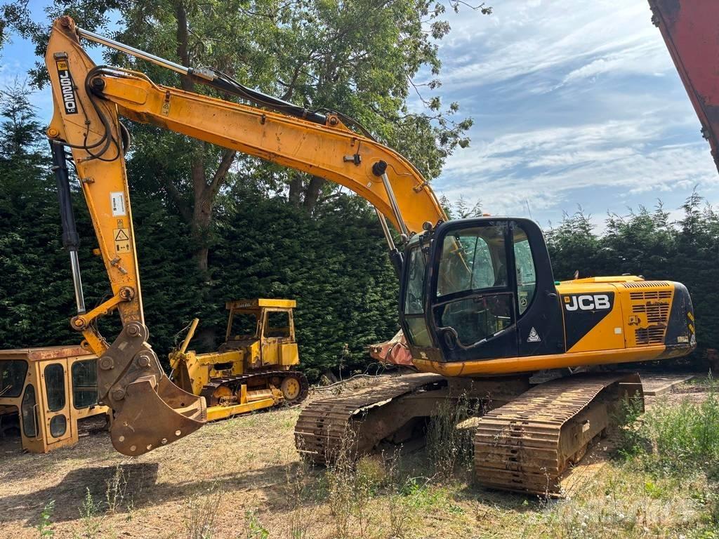 JCB JS 220 LC Excavatoare pe șenile
