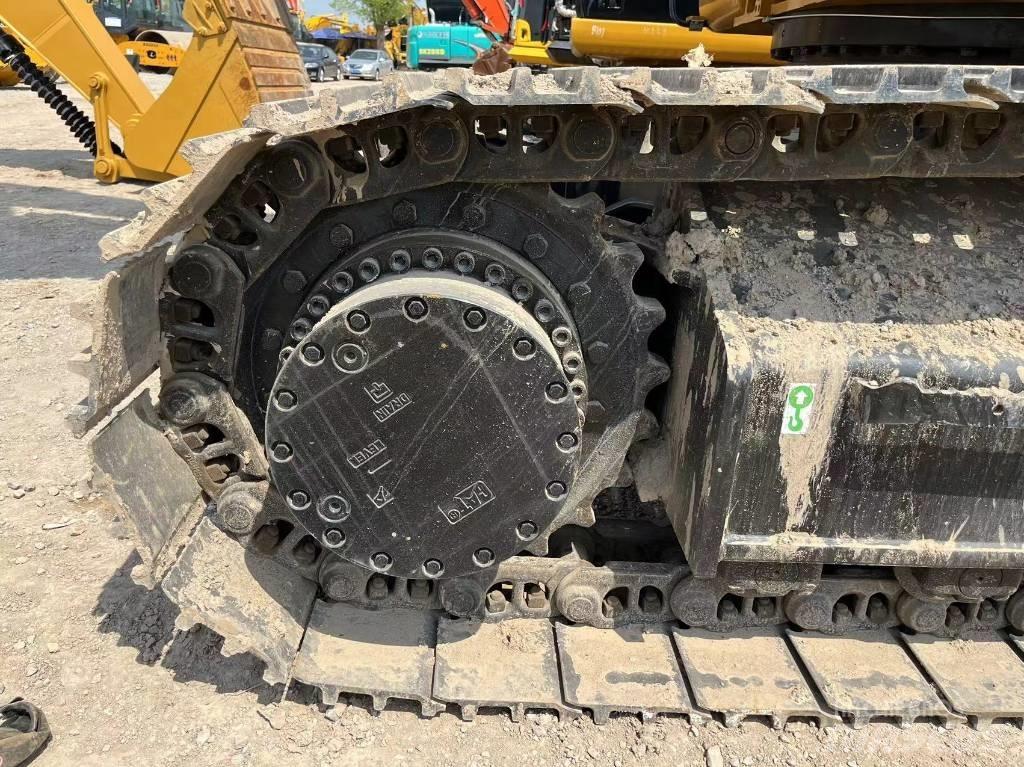 CAT 330D2 Excavatoare pe șenile
