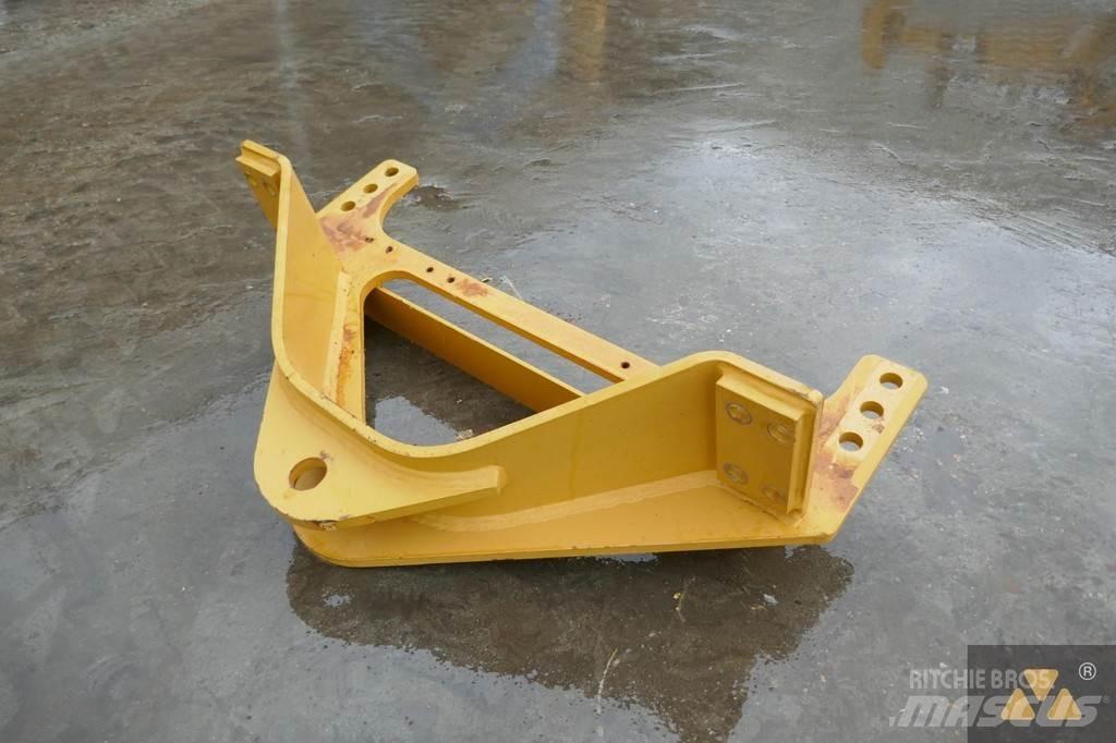 CAT 140M3 Drawbar Transport - Altele