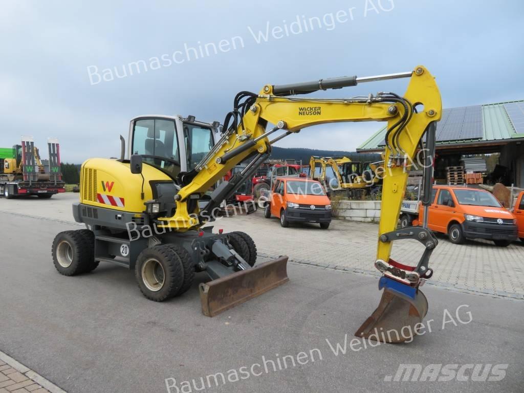 Neuson EW 65 Excavatoare cu roti