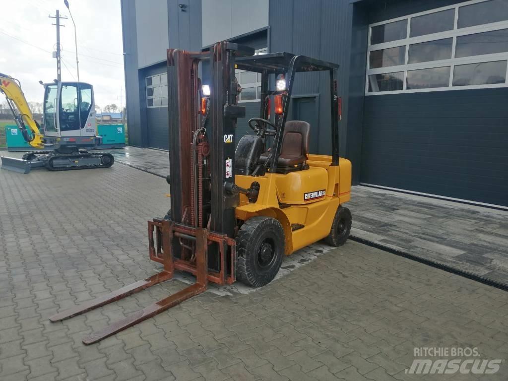 CAT DP 25 K Stivuitor diesel