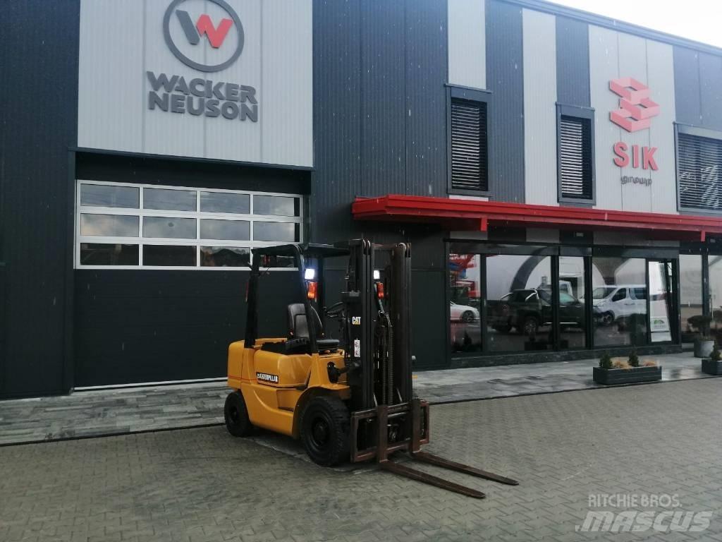 CAT DP 25 K Stivuitor diesel
