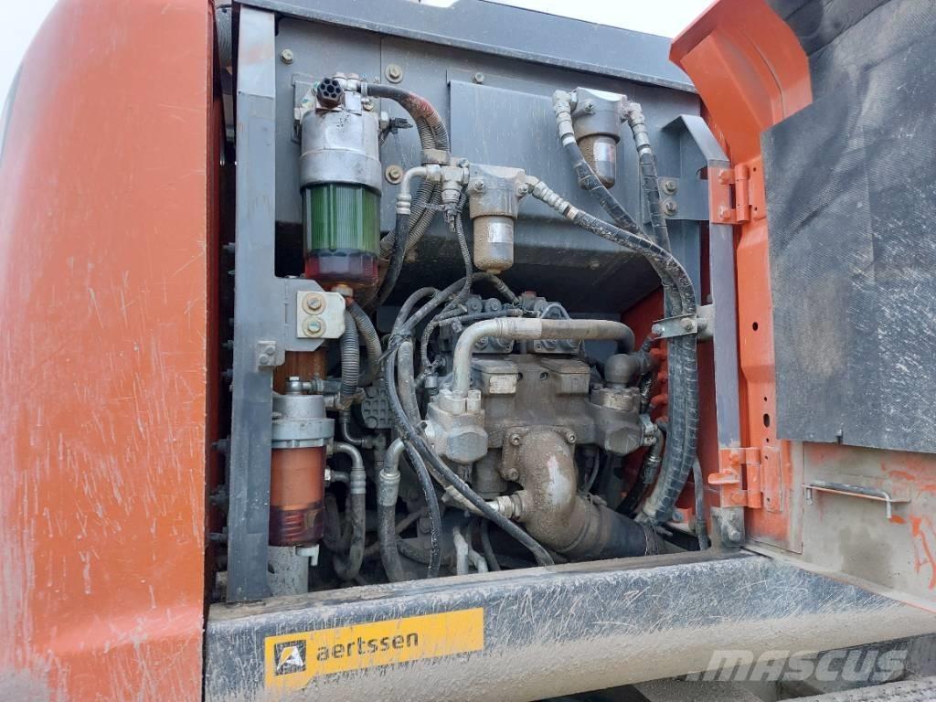 Hitachi ZX170W-5B Excavatoare cu roti