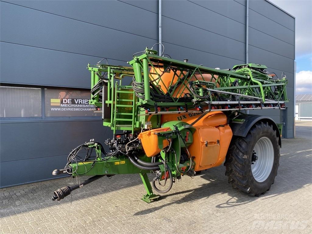 Amazone UX 5200 Tractoare agricole sprayers