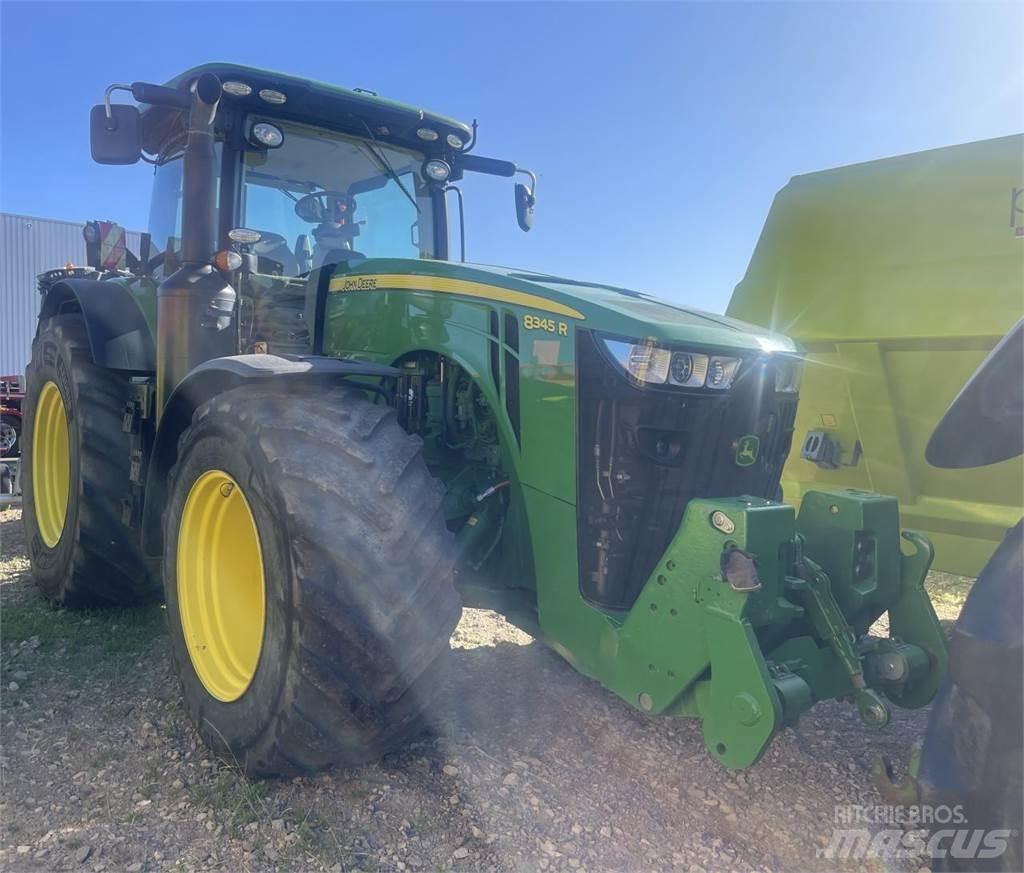 John Deere 8345 R Tractoare