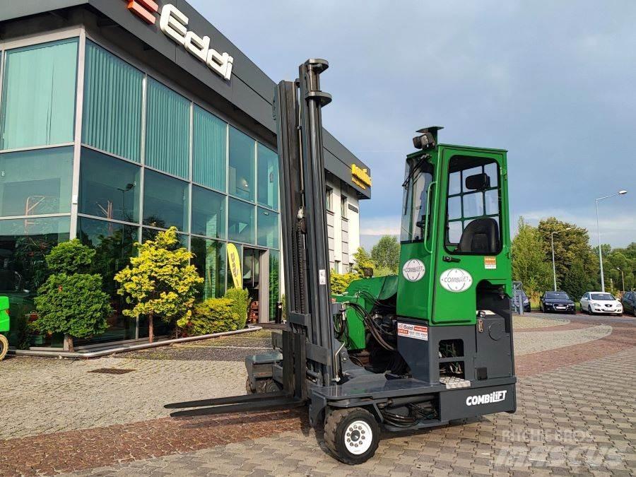 Combilift C4000 Stivuitoare cu patru brate