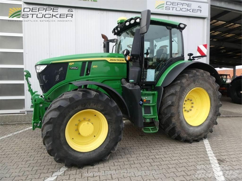 John Deere 6R 250 Tractoare