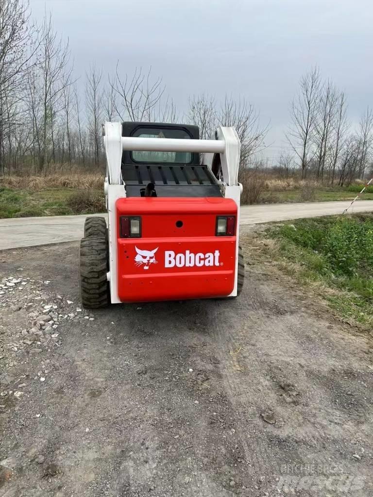 Bobcat S 300 Mini incarcator