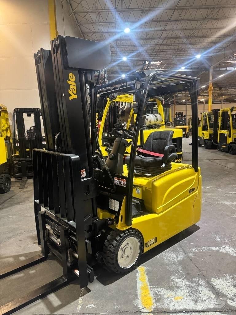 Yale ERP 040 VT Stivuitor electric