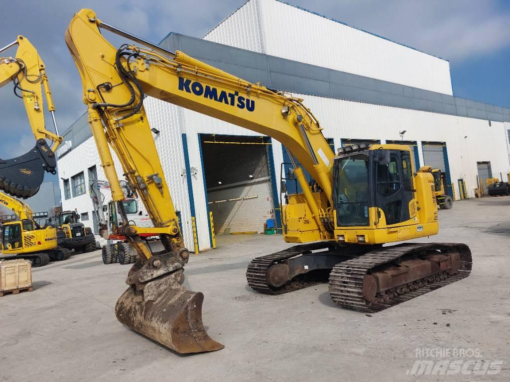 Komatsu PC228USLC-11 Excavatoare pe șenile
