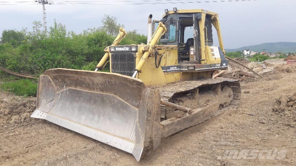 Komatsu D 85 P-21 Buldozere