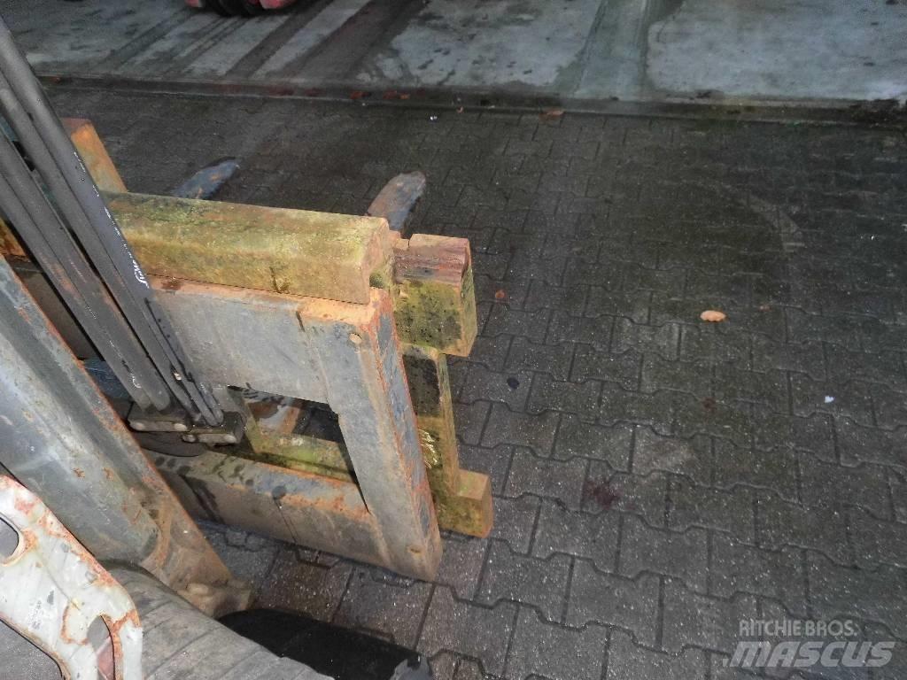 Linde H 60 D-03 Stivuitor diesel