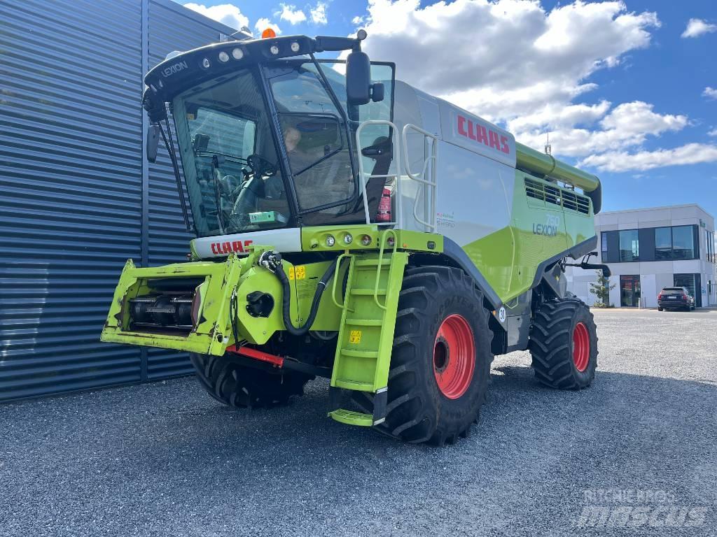 CLAAS LEXION 760 Combine de secerat