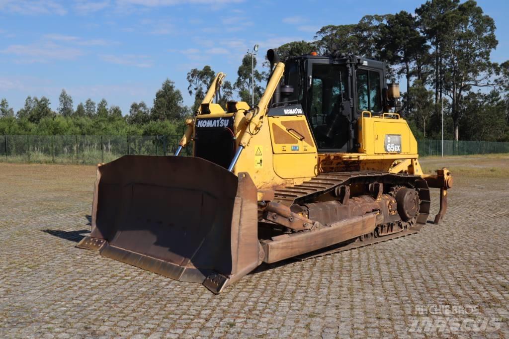 Komatsu D65EX-16 Buldozere pe senile