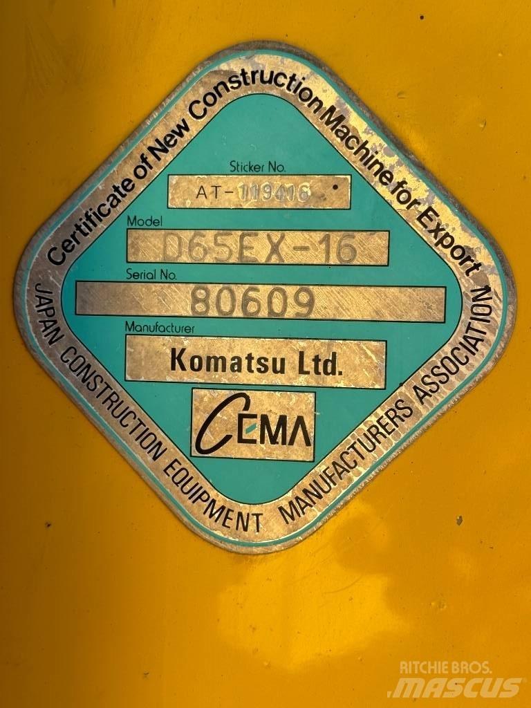 Komatsu D65EX-16 Buldozere pe senile