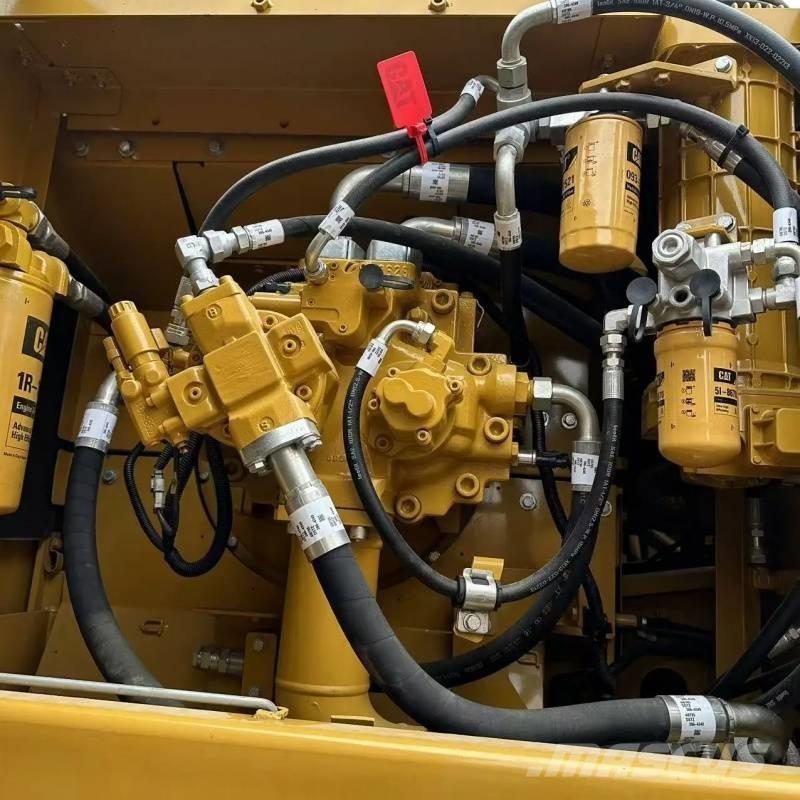 CAT 330 D Excavatoare pe șenile
