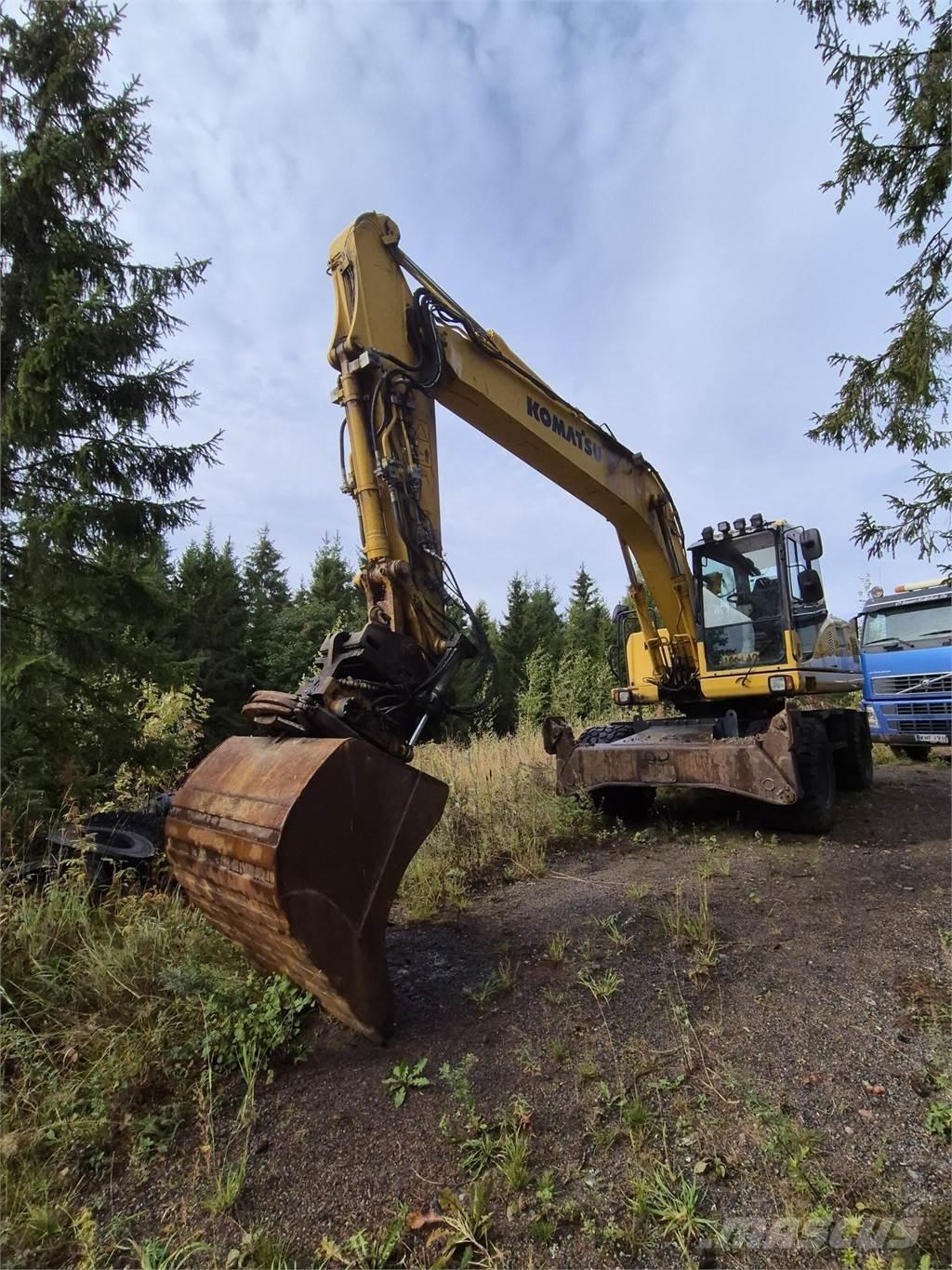 Komatsu PW180 ES-7 Excavatoare cu roti