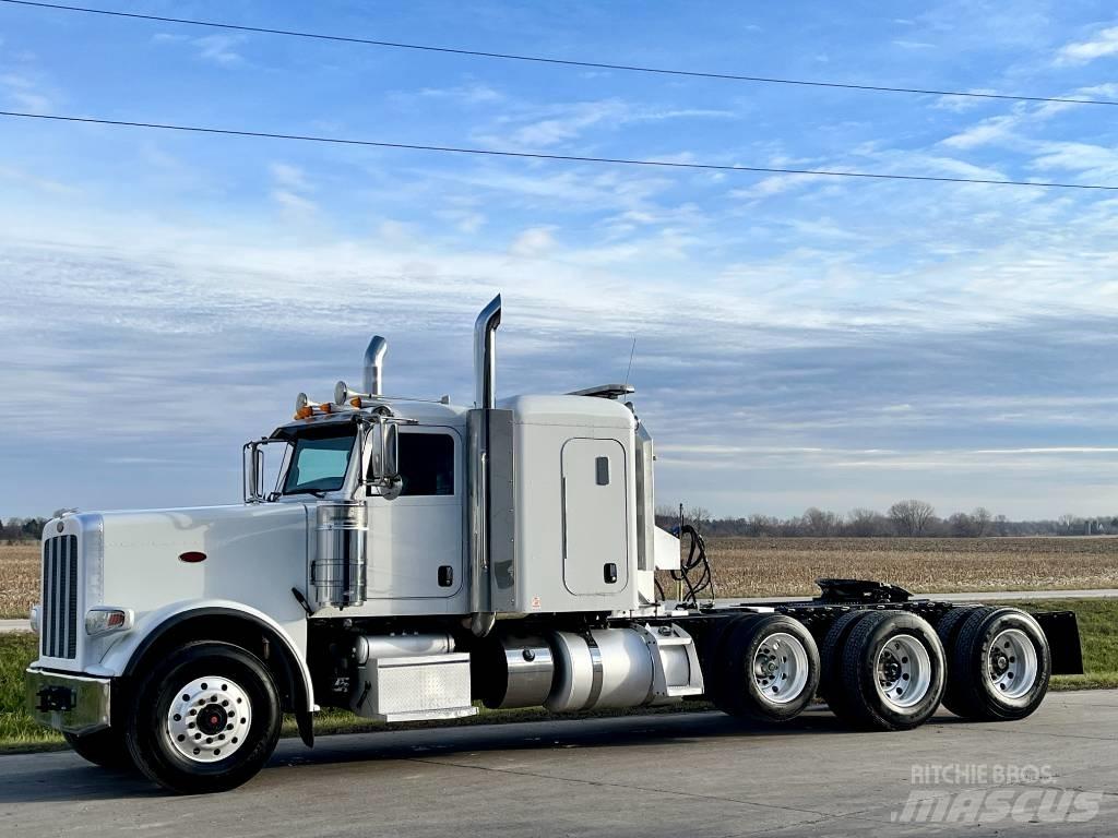 Peterbilt 388 Autotractoare