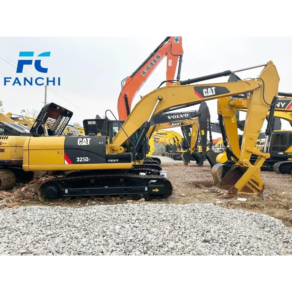 CAT 325 D Excavatoare pe șenile
