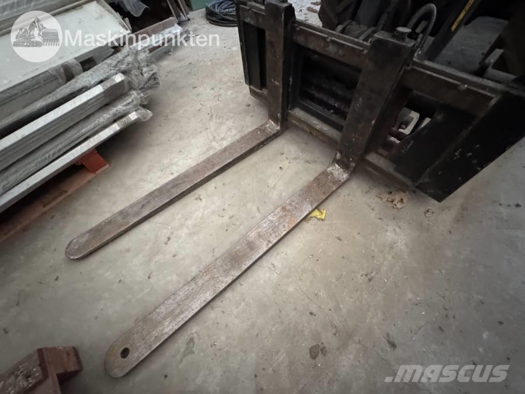 JCB 403 Incarcator pe pneuri