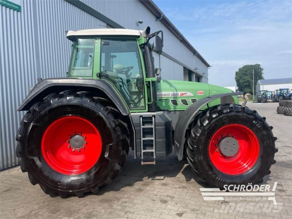 Fendt 920 VARIO Tractoare