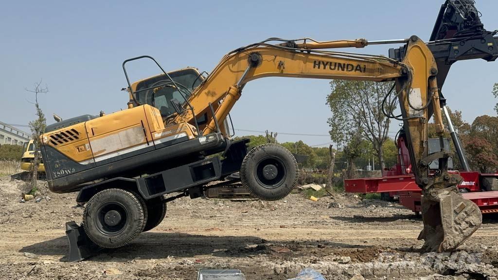 Hyundai R 150 W-9 Excavatoare cu roti