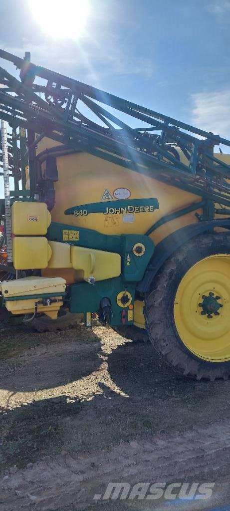 John Deere 840 Tractoare agricole sprayers
