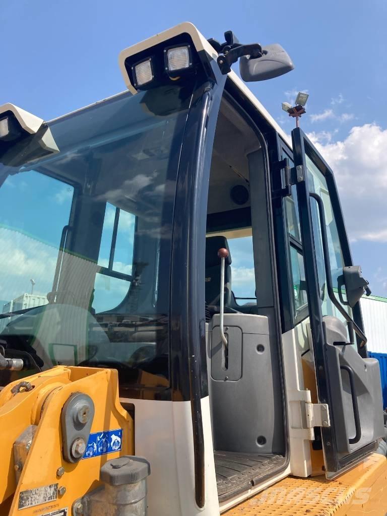 Liebherr LR 624 Încarcatoare cu excavator