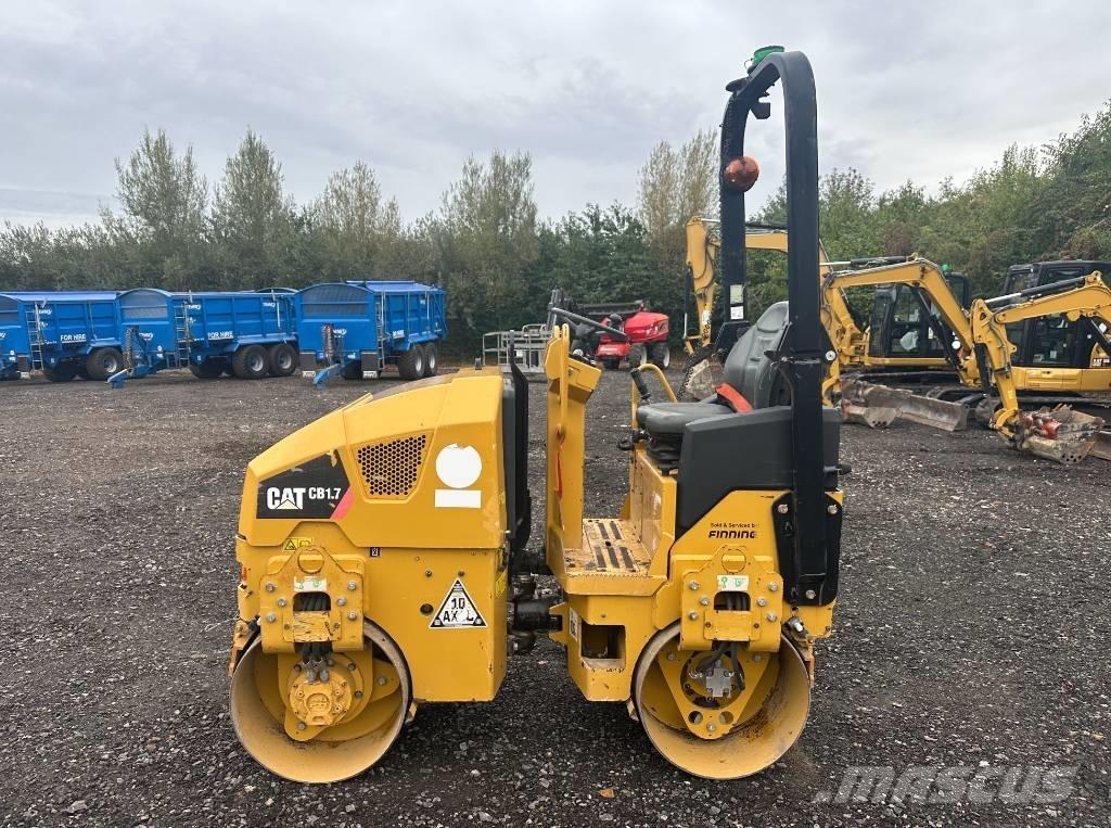 CAT CB 1.7 Cilindri compactori dubli