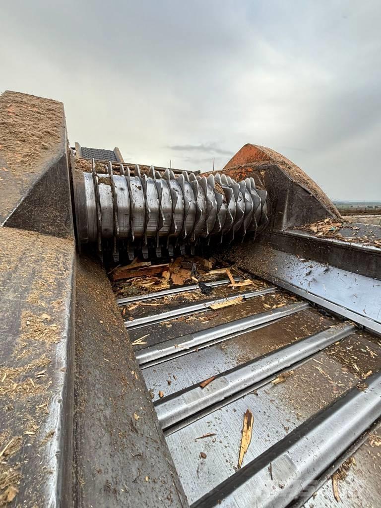 Doppstadt AK640K Masina de tocat deseuri