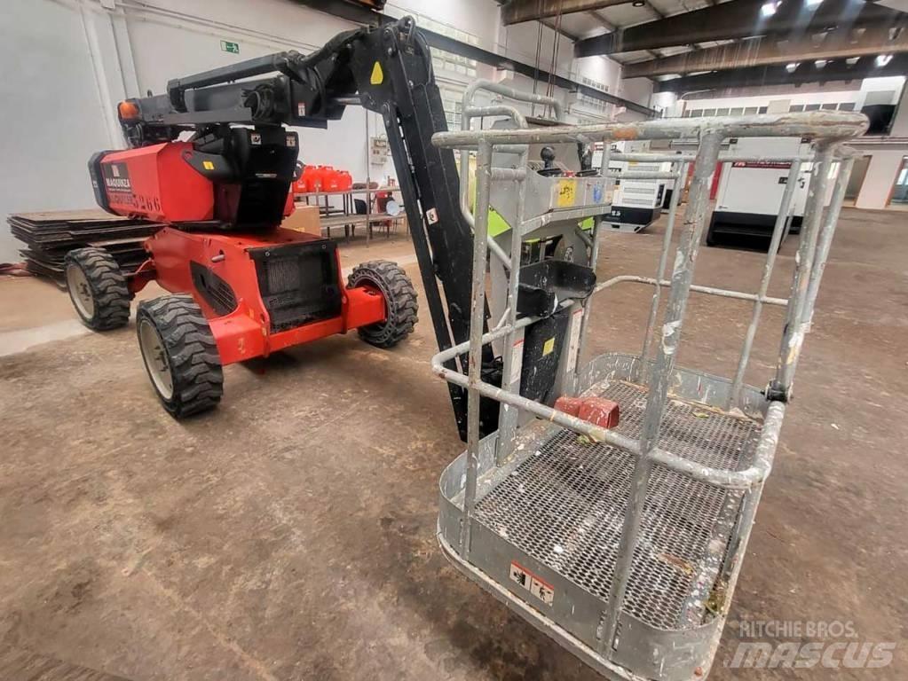 Manitou ManGo 12 Nacele cu brat articulat
