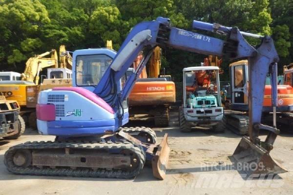 Komatsu PC75UU-3 Excavatoare 7t - 12t