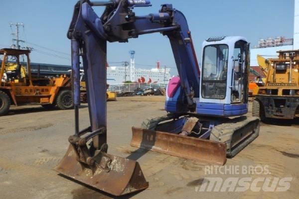 Komatsu PC75UU-3 Excavatoare 7t - 12t