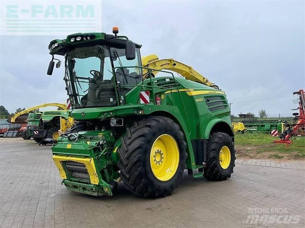 John Deere 8600 Forajere cu autopropulsare